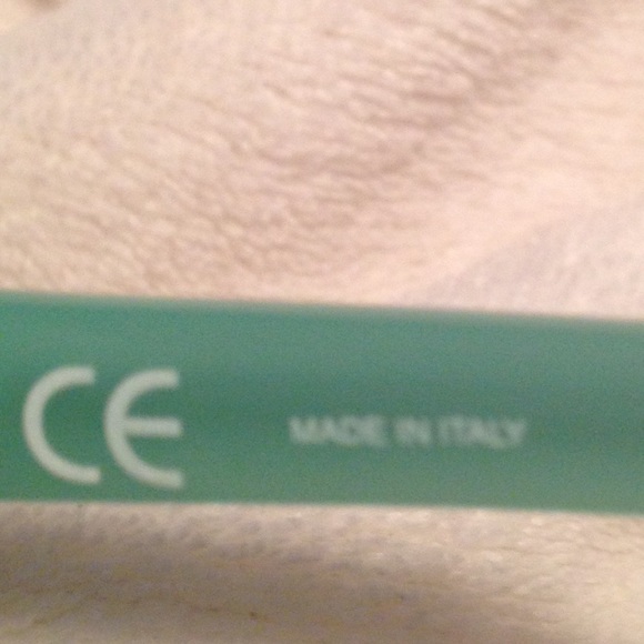 Authentic Celine Sunglasses - Picture 5 of 8